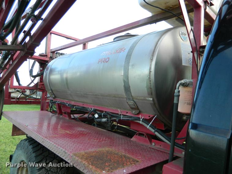 image for item BK9259 2000 Ford F350 Super Duty XLT applicator truck