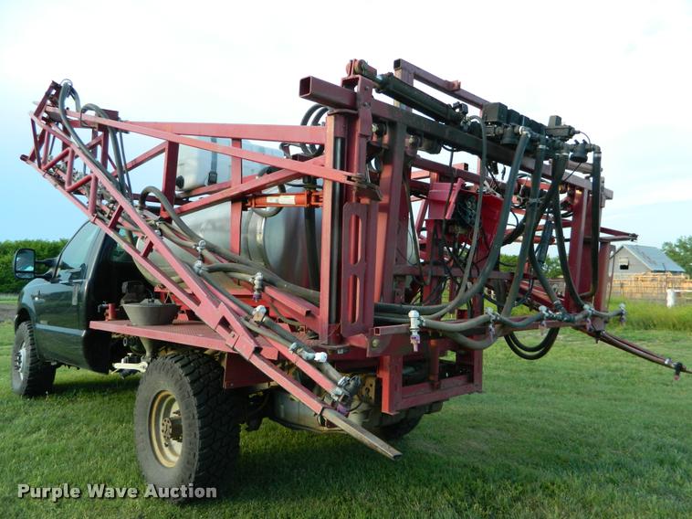 image for item BK9259 2000 Ford F350 Super Duty XLT applicator truck