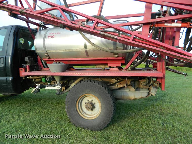 image for item BK9259 2000 Ford F350 Super Duty XLT applicator truck