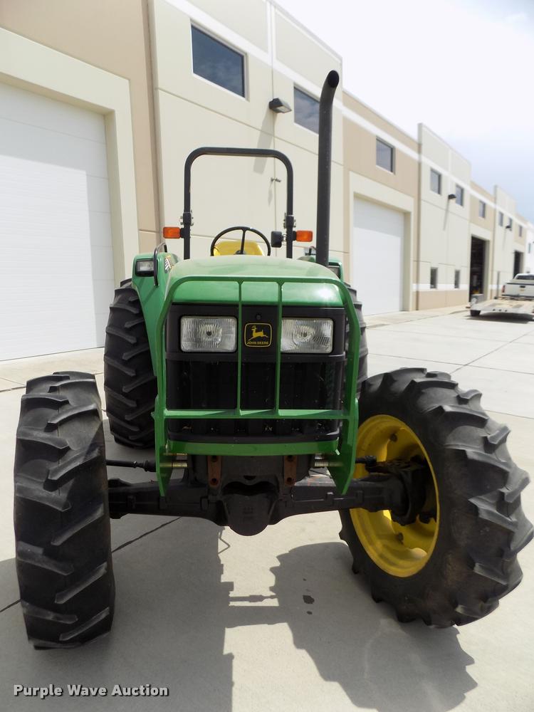 image for item DA0691 1998 John Deere 5510 MFWD tractor