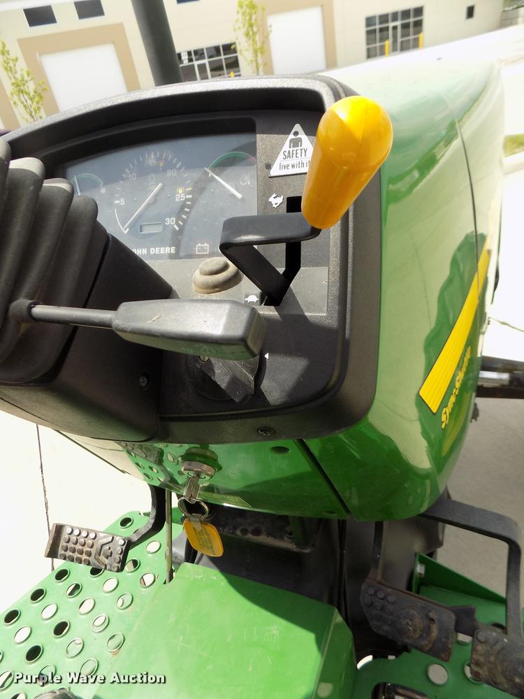 image for item DA0691 1998 John Deere 5510 MFWD tractor