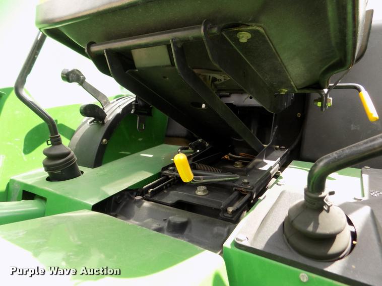 image for item DA0691 1998 John Deere 5510 MFWD tractor