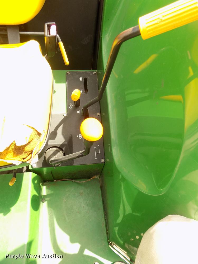 image for item DA0691 1998 John Deere 5510 MFWD tractor