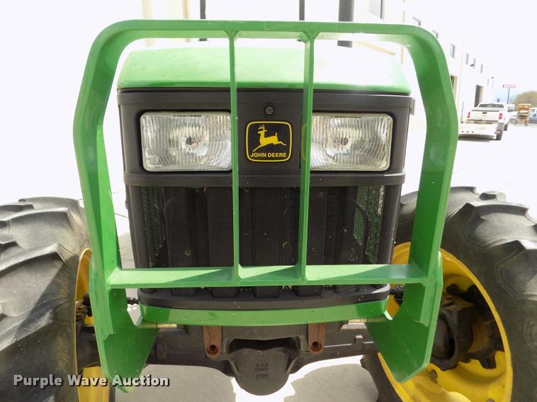 image for item DA0691 1998 John Deere 5510 MFWD tractor