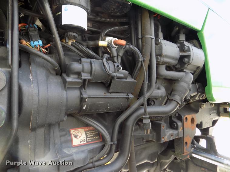 image for item DA0691 1998 John Deere 5510 MFWD tractor