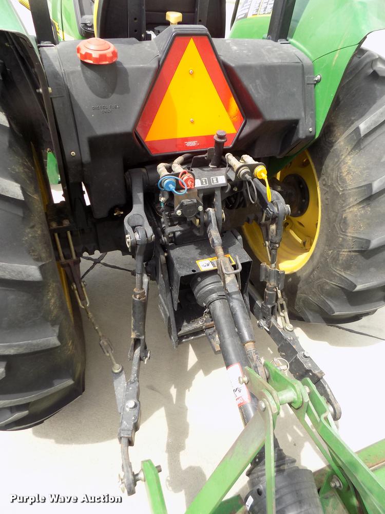 image for item DA0691 1998 John Deere 5510 MFWD tractor