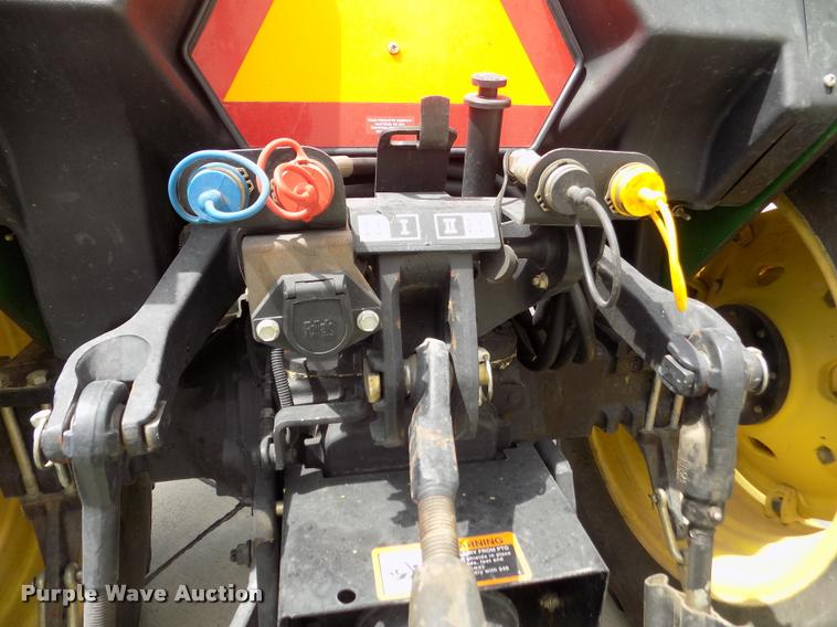 image for item DA0691 1998 John Deere 5510 MFWD tractor