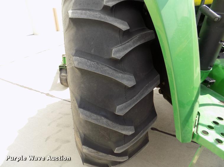 image for item DA0691 1998 John Deere 5510 MFWD tractor