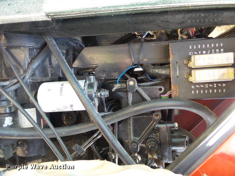 image for item DA2671 2004 Case IH JX95 MFWD tractor