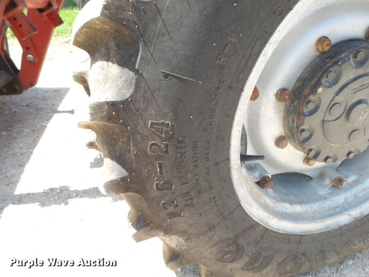 image for item DA2671 2004 Case IH JX95 MFWD tractor