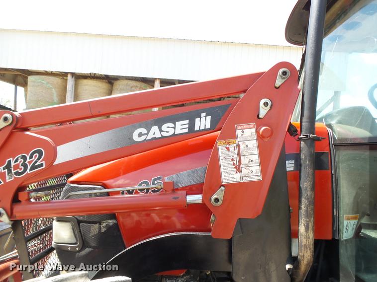 image for item DA2671 2004 Case IH JX95 MFWD tractor