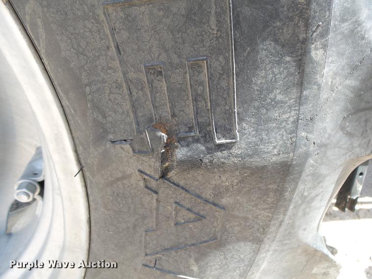 image for item DA2671 2004 Case IH JX95 MFWD tractor