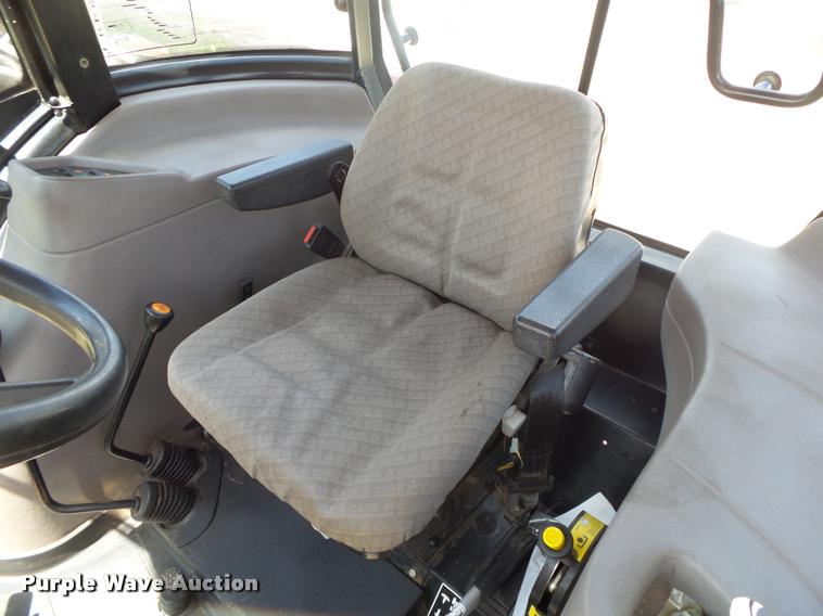 image for item DA2671 2004 Case IH JX95 MFWD tractor