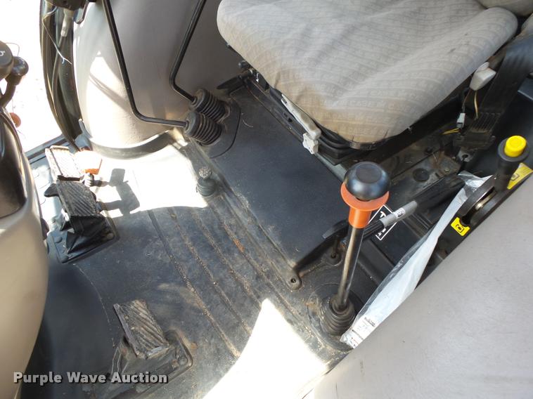 image for item DA2671 2004 Case IH JX95 MFWD tractor