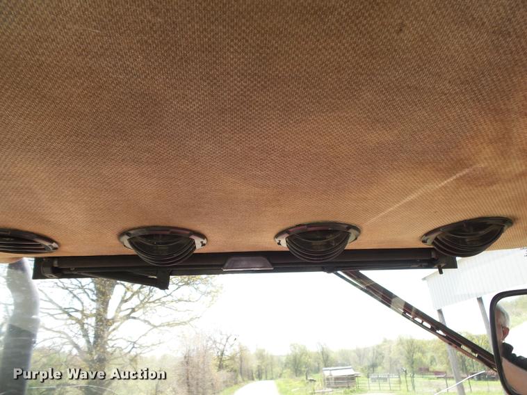 image for item DA2671 2004 Case IH JX95 MFWD tractor