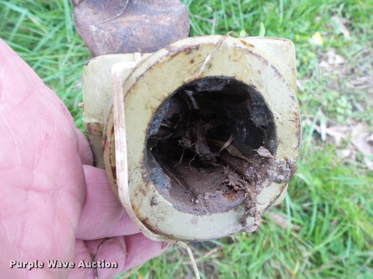 image for item DA2681 John Deere 450 manure spreader