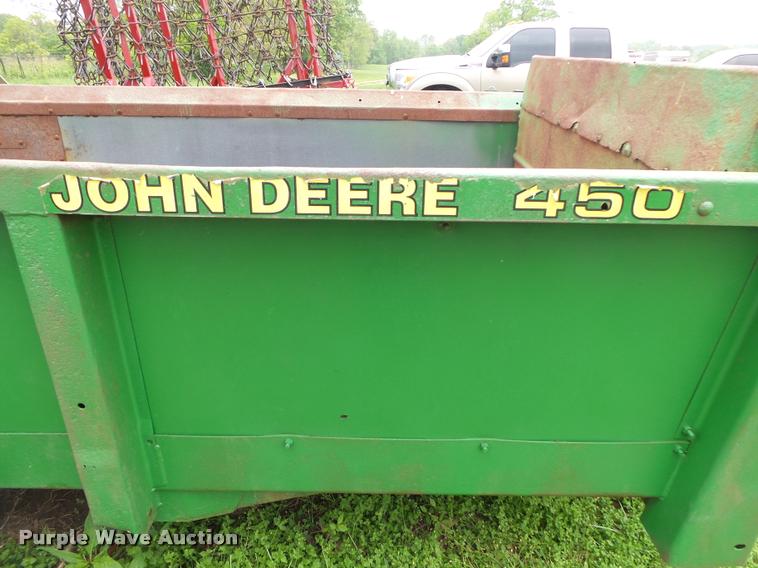 image for item DA2681 John Deere 450 manure spreader
