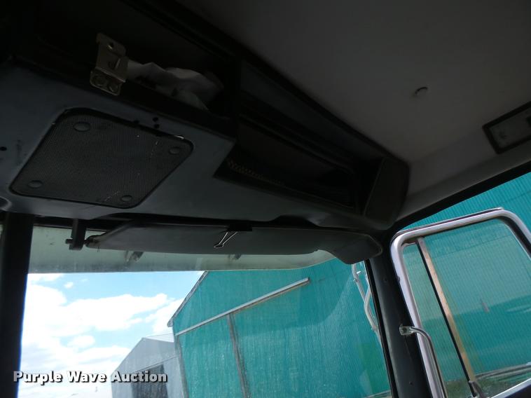 image for item DA3476 1998 Volvo WCA truck cab and chassis