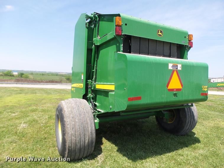 image for item DA3486 2008 John Deere 568 Mega Wide Plus round baler