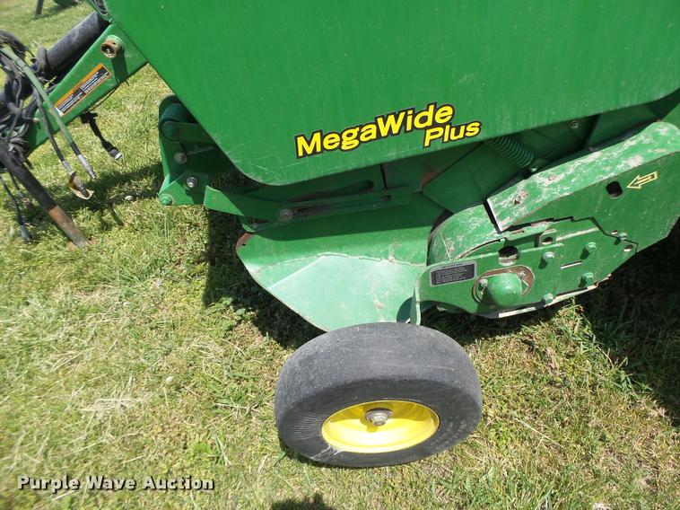 image for item DA3486 2008 John Deere 568 Mega Wide Plus round baler