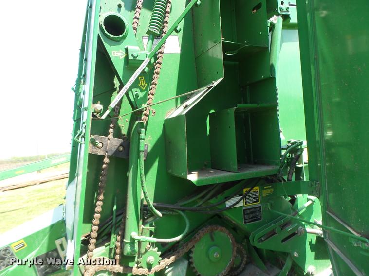 image for item DA3486 2008 John Deere 568 Mega Wide Plus round baler