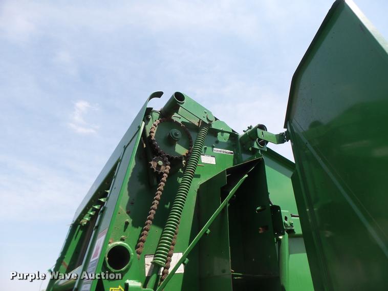 image for item DA3486 2008 John Deere 568 Mega Wide Plus round baler