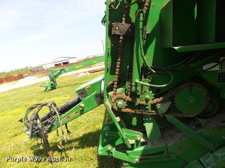 image for item DA3486 2008 John Deere 568 Mega Wide Plus round baler