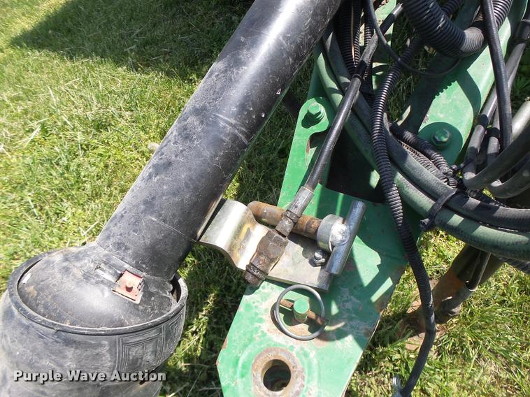 image for item DA3486 2008 John Deere 568 Mega Wide Plus round baler