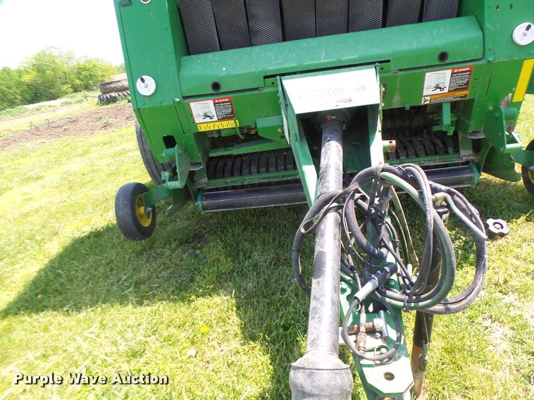 image for item DA3486 2008 John Deere 568 Mega Wide Plus round baler