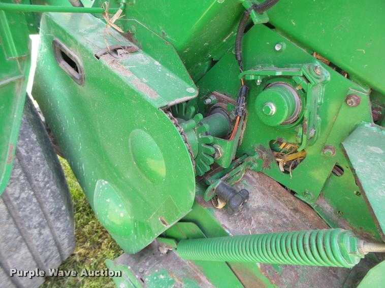 image for item DA3486 2008 John Deere 568 Mega Wide Plus round baler