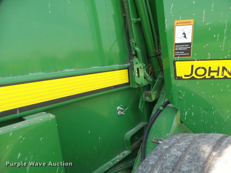 image for item DA3486 2008 John Deere 568 Mega Wide Plus round baler