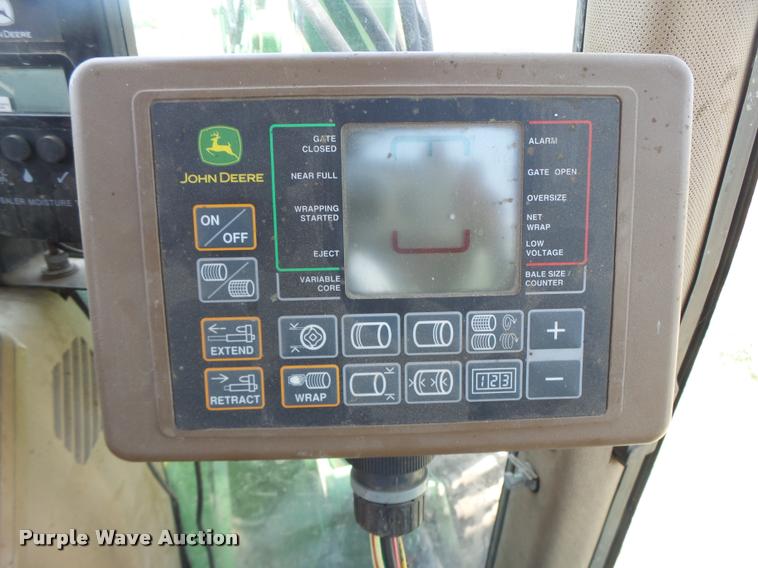 image for item DA3486 2008 John Deere 568 Mega Wide Plus round baler