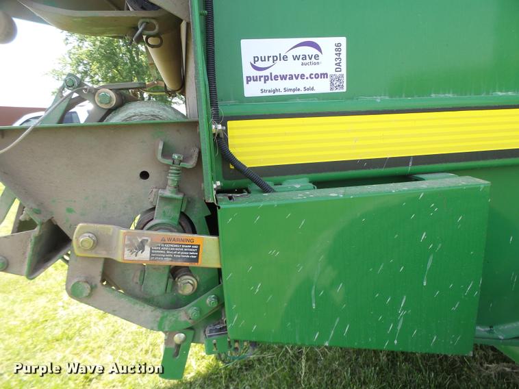 image for item DA3486 2008 John Deere 568 Mega Wide Plus round baler