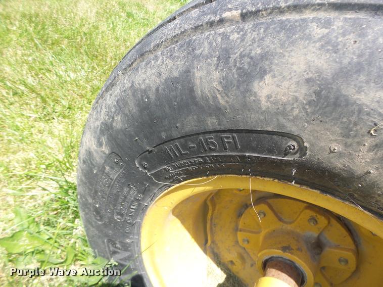 image for item DA3487 2009 Vermeer R2800 rake