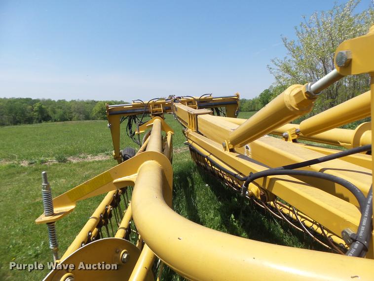 image for item DA3487 2009 Vermeer R2800 rake