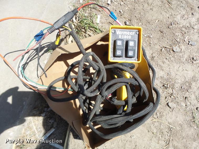 image for item DA3487 2009 Vermeer R2800 rake