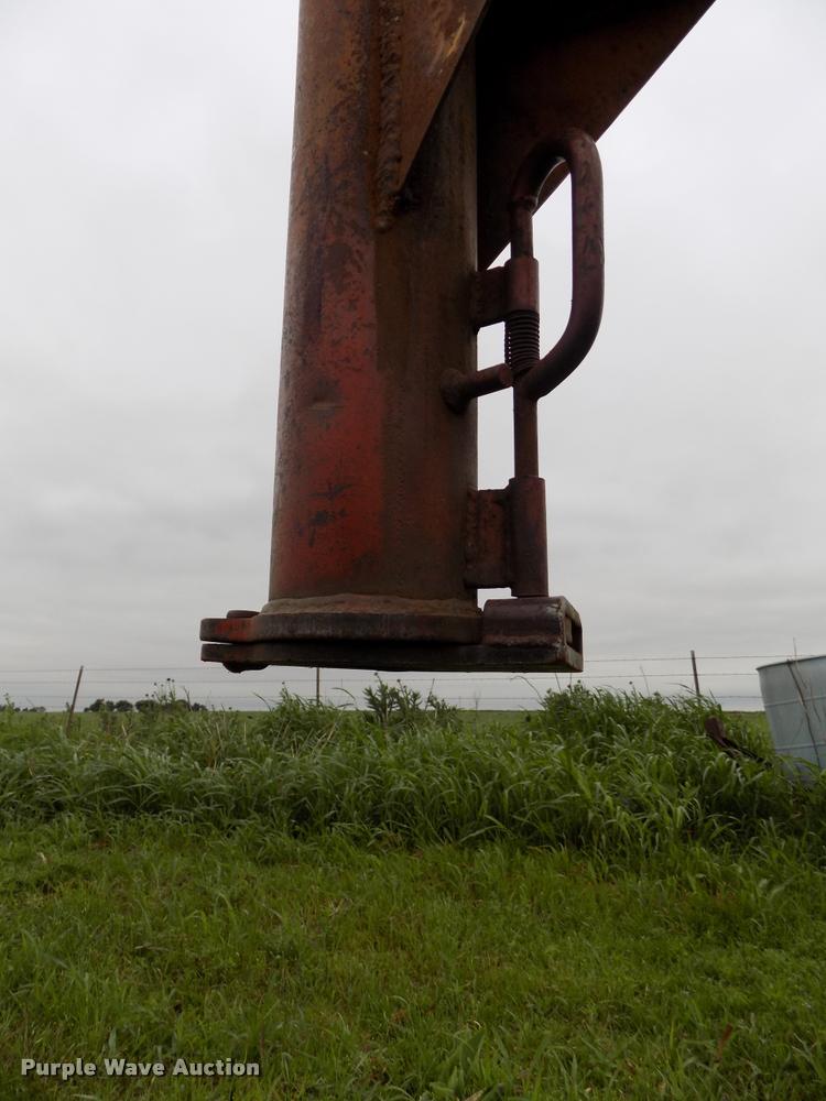 image for item DA6082 Diamond S livestock trailer