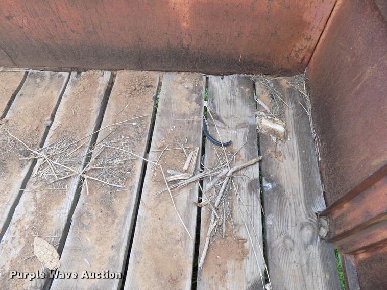 image for item DA6082 Diamond S livestock trailer