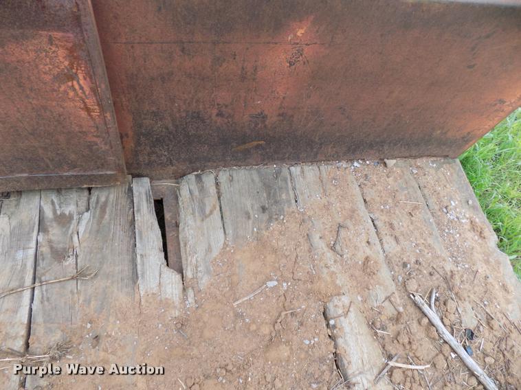 image for item DA6082 Diamond S livestock trailer