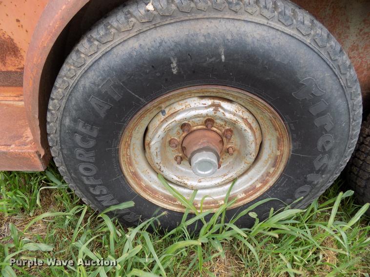 image for item DA6082 Diamond S livestock trailer