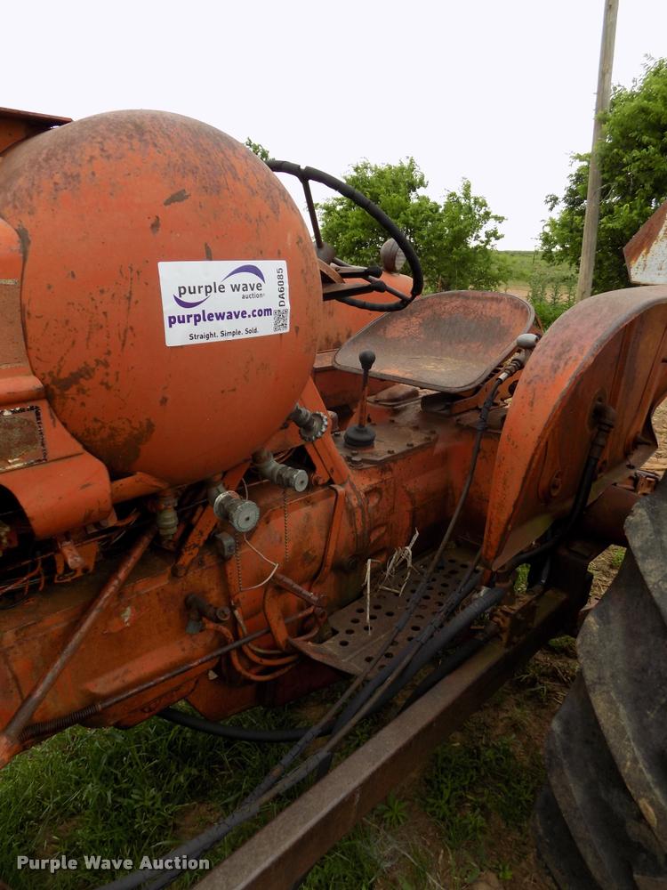 image for item DA6085 1959 Allis Chalmers D17 tractor