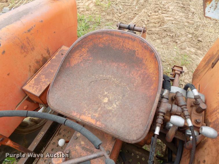 image for item DA6085 1959 Allis Chalmers D17 tractor