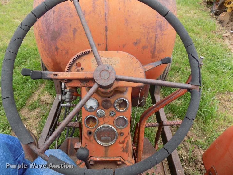 image for item DA6085 1959 Allis Chalmers D17 tractor