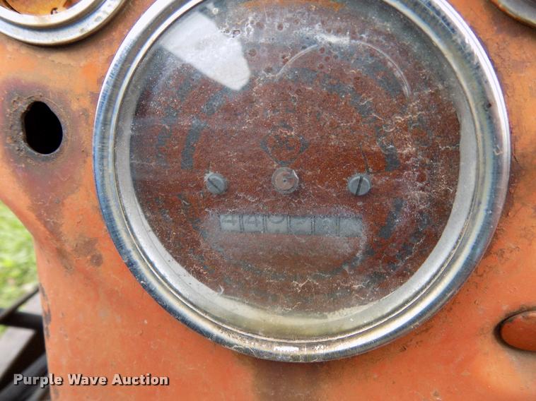 image for item DA6085 1959 Allis Chalmers D17 tractor