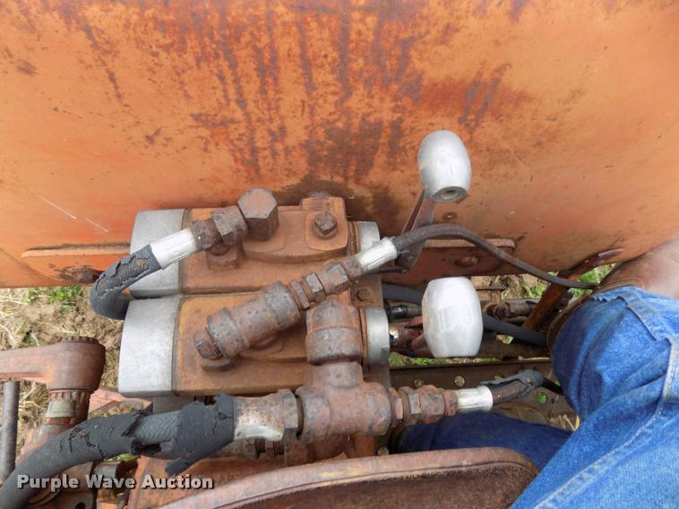 image for item DA6085 1959 Allis Chalmers D17 tractor