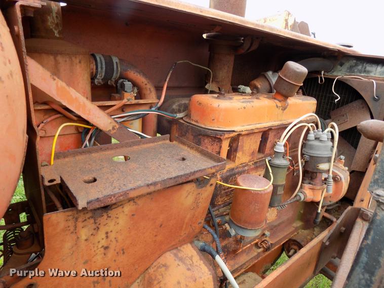 image for item DA6085 1959 Allis Chalmers D17 tractor
