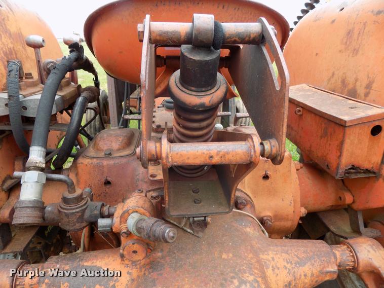 image for item DA6085 1959 Allis Chalmers D17 tractor