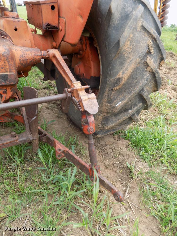 image for item DA6085 1959 Allis Chalmers D17 tractor