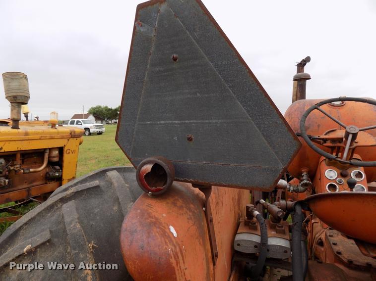 image for item DA6085 1959 Allis Chalmers D17 tractor