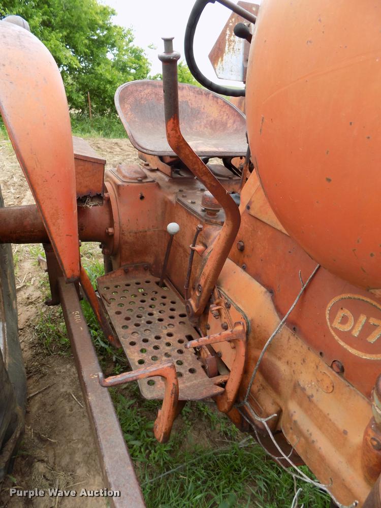image for item DA6085 1959 Allis Chalmers D17 tractor